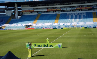 Avaí e Chape fazem primeira partida da final do Catarinense neste domingo