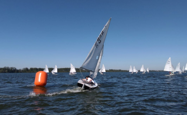 Velas roubam o cenário da Lagoa dos Esteves no último sábado (VÍDEOS)