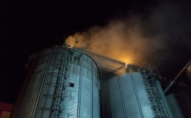 Incêndio atinge silo de arroz em cidade do sul de SC