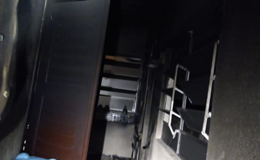 Incêndio atinge e destrói lavanderia de residência em Criciúma