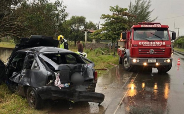 Capotamento resulta em morte