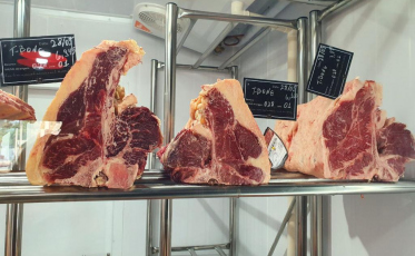 Restaurante de Criciúma adota processo inédito no sul de SC que deixa carne mais macia e saborosa 