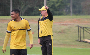 Baier coloca a presença de Luiz Paulo e Hygor em dúvida