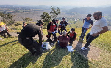 Sarasul faz atendimento na colina de Nossa Senhora Aparecida