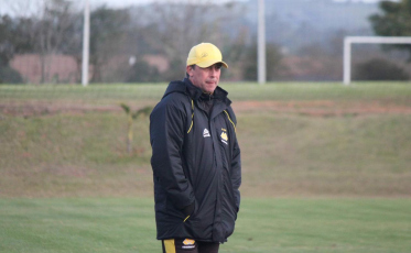 Pouco afeito a mudanças, Baier fecha treinos antes do jogo contra o Figueirense