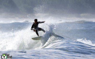 O surfe vai às Olimpíadas e incentiva atletas da região