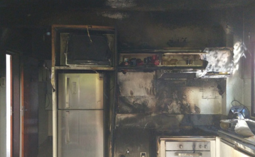 Incêndio destrói cozinha de residência em Criciúma