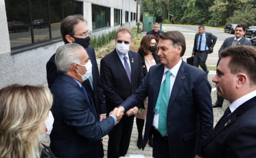 Em encontro com Bolsonaro, Fiesc defende infraestrutura e reformas