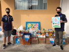 Grupo de Escoteiros Tangará entrega mantimentos para a Nossa Casa