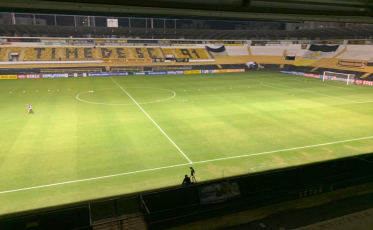 Fim de jogo: Tigre 2 x 1 Zequinha no Majestoso