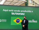 Lummertz visita nova fábrica do Butantan 