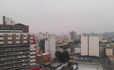 Depois de uma segunda-feira fria, tempo deve esquentar 