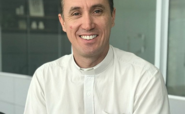 Padre Vander receberá alta nesta quinta-feira (VÍDEO)