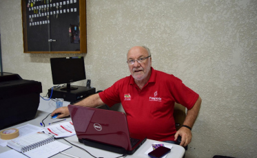 O menino que corria atrás das notícias conta as suas histórias ao Nomes & Marcas