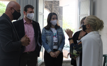 Primeira-dama do estado visita Bairro da Juventude