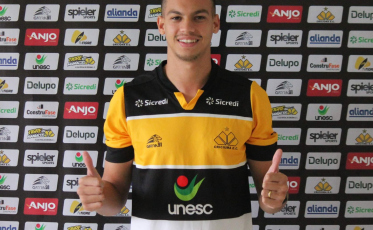 Bola aérea e saída de jogo: as características de Zé Marcos, apresentado pelo Tigre