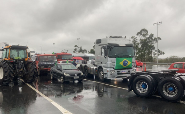 Em nota, Federação das Empresas de Transporte de Carga critica bloqueio de rodovias
