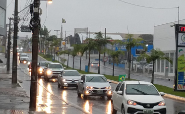 Manifestação é registrada em Araranguá (VÍDEO)