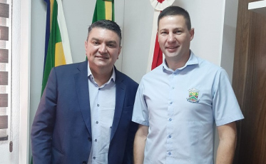 Justiça decide ser improcedente ação que pedia cassação do prefeito e do vice de Jacinto Machado