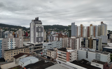 Terça-feira será de nuvens na Região