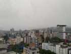 Tempo segue nublado e chuvoso em todo o sul catarinense