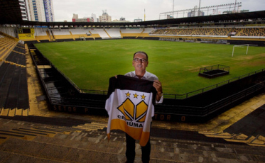 Anselmo Freitas confirma permanência e cobra investimentos no clube