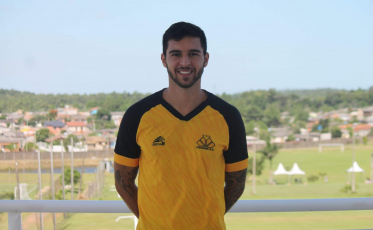 Lateral-direito Léo Gonçalves é o novo reforço do Tigre 