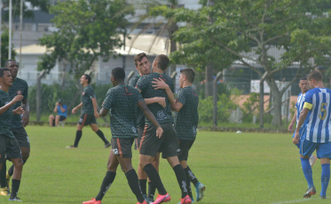 Próspera vence jogo-treino contra aspirantes do Avaí