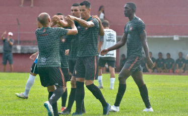 Paulo Baier comemora desempenho na pré-temporada: 