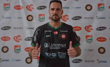 Próspera lança camisa de goleiro
