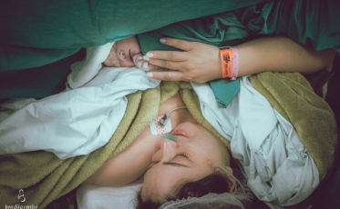 HSJosé: chamada de vídeo aproxima casal durante o nascimento da filha