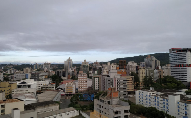 Fim de semana será de muito calor e termômetros poderão passar de 35ºC