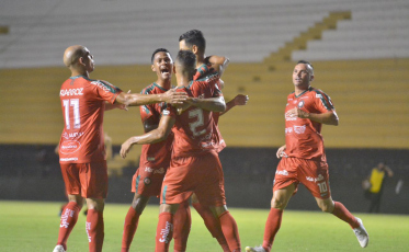 “Um dos melhores jogos nossos”, define Jean Natal sobre partida contra Metrô 