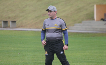 Tencati espera um Botafogo propositivo no Heriberto Hülse