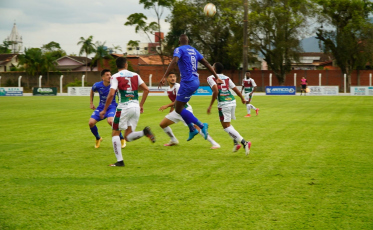 Caravaggio enfrenta o Blumenau na final da Série C