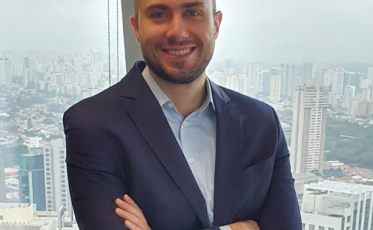 Evento exclusivo sobre cenário econômico marca reinauguração da Manchester Investimentos em Criciúma