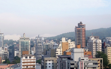 Chuva deve aparecer na região