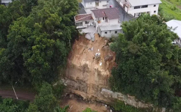 Confira o cenário de destruição no Sul do Estado