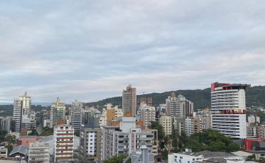 Sexta com tempo nublado em Criciúma e região 