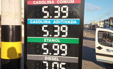 Preço da gasolina segue baixando em Içara