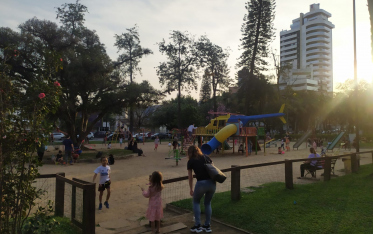 Lazer, diversão e saúde: População lota os parques de Criciúma 