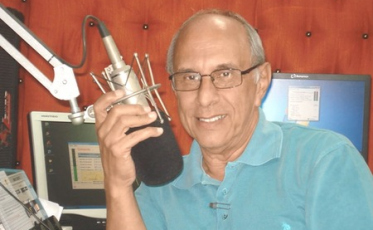 Conheça a trajetória do ícone da rádio catarinense, Aderbal Machado