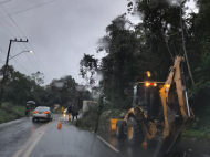 Queda de barreira em Siderópolis