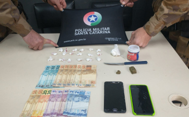 PM prende homem por tráfico de drogas em Criciúma