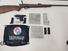 PM prende homem com duas armas e mais de 240 munições em Criciúma