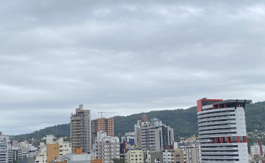 Tempo segue nublado no Sul de Santa Catarina