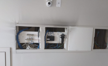 Princípio de incêndio é registrado em prédio comercial