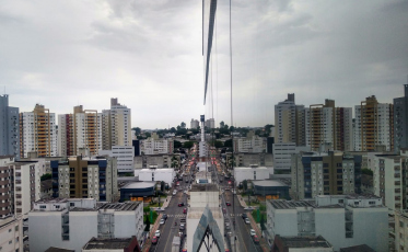 Quinta será de calor e muitas nuvens em Criciúma