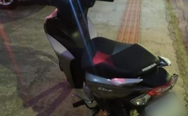Criciúma: Adolescente é flagrada conduzindo motocicleta com registro de roubo