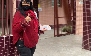 Eleitores chegam cedo para evitar filas